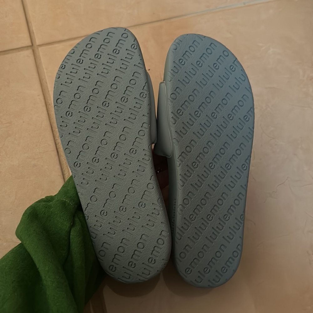 LULULEMON RESTFEEL SLIDE - Picture 4 of 5